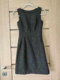 Czarna sukienka w mieniący się wzór, rozmiar 34, mini