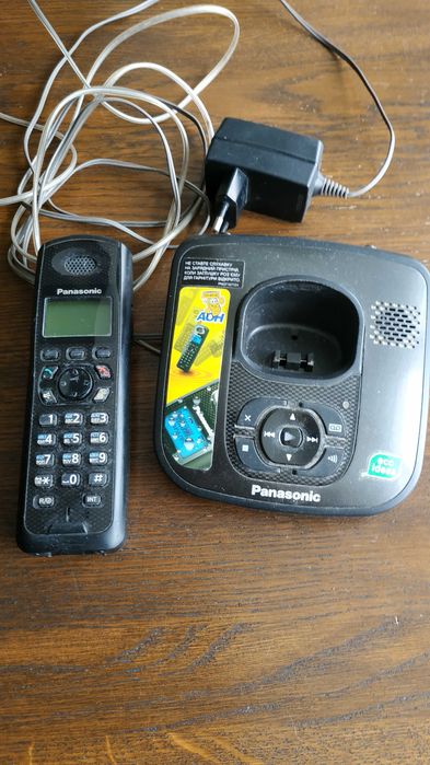 Цифровийтелефон Panasonic .Модель KX-TG6481UA