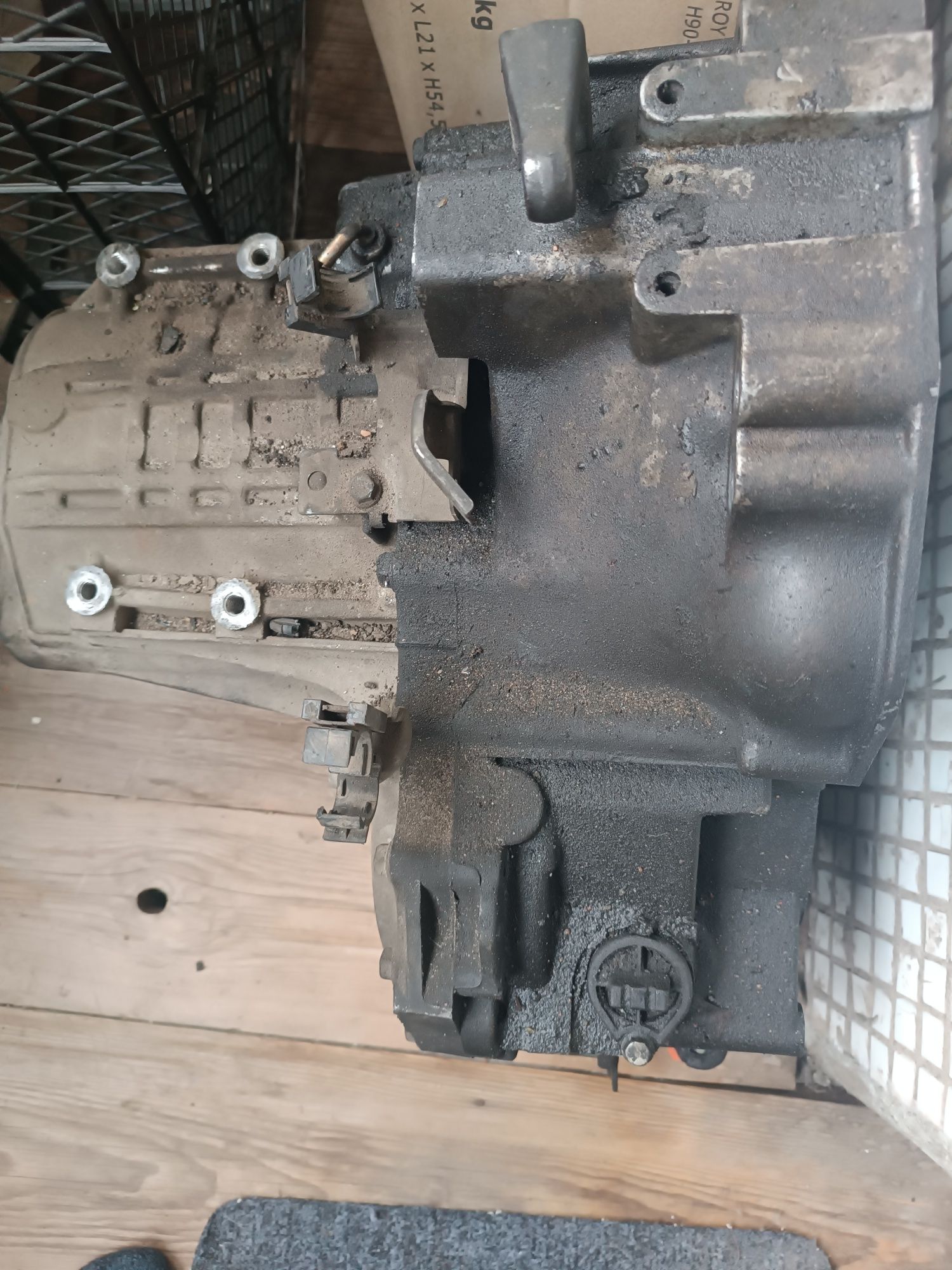 Механическая КПП на Nissan Primera P12 QG18DE 1.8
