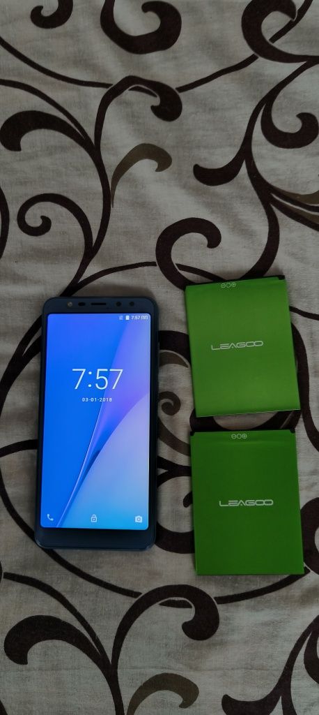 LEAGOO M9 смартфон