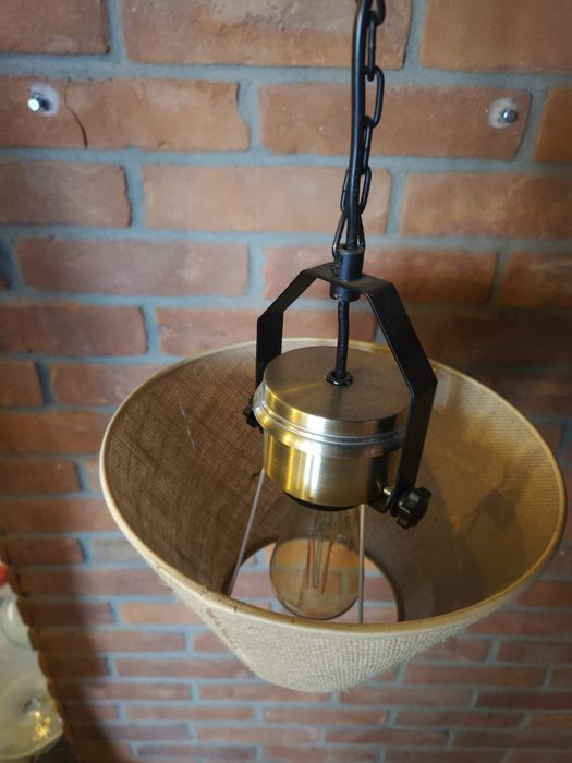 Lampa wisząca piękna