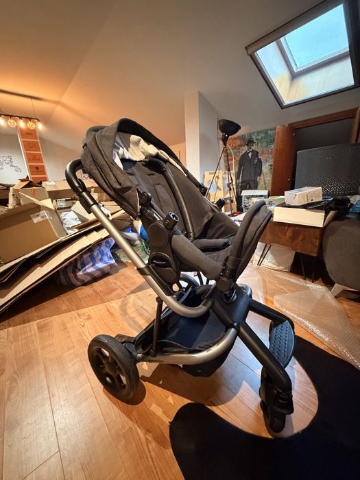 Carrinho de bebe harvey duo cinza, poucas marcas de uso