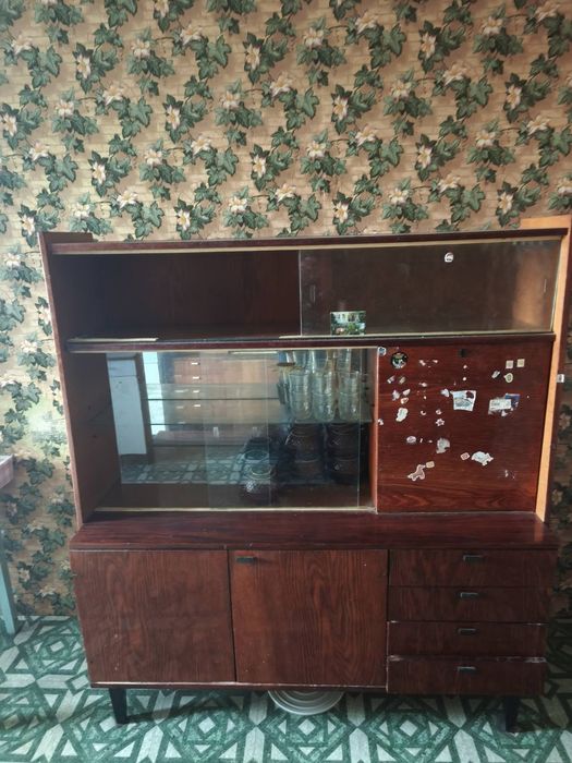 Віддам вживані меблі