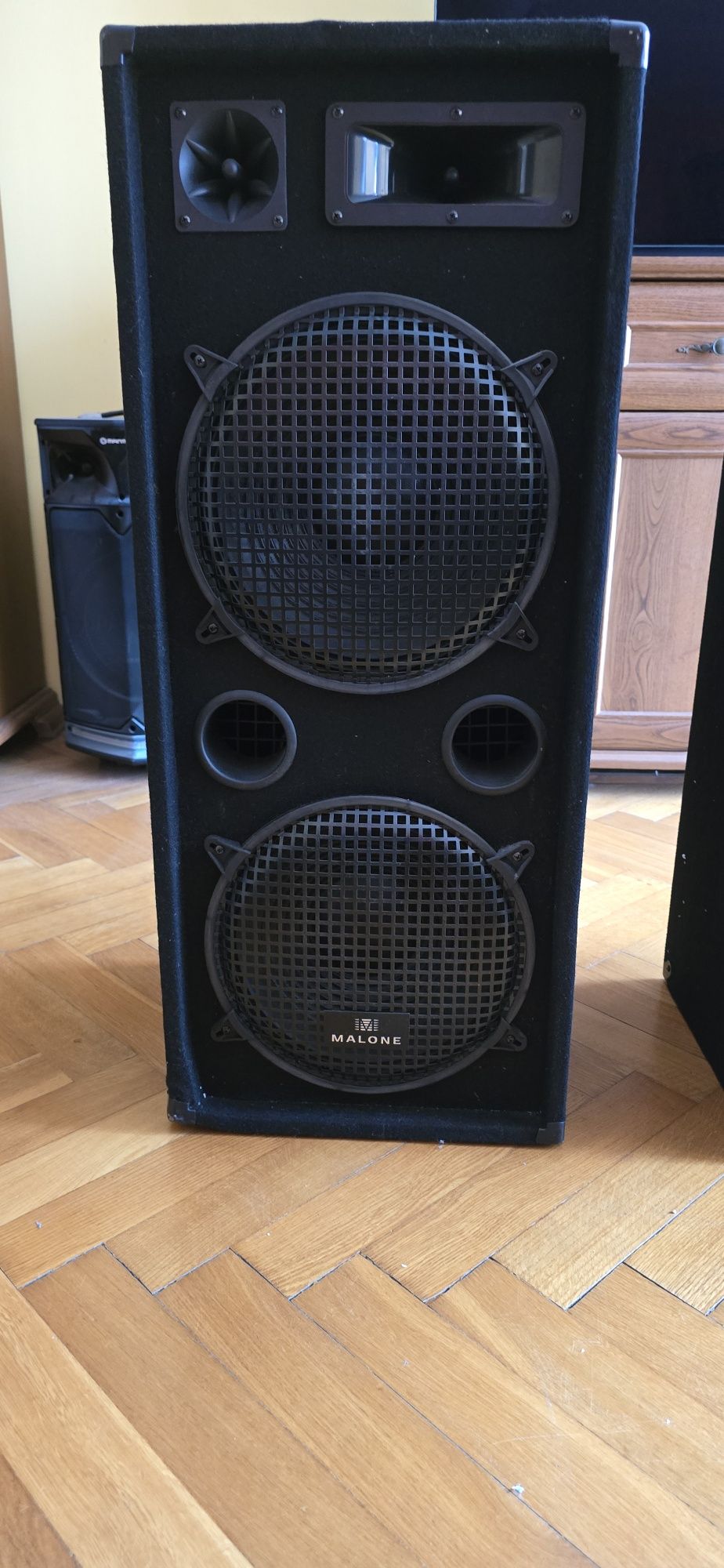 Zestaw nagłośnieniowy dla DJ