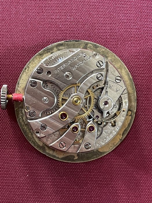 Relogio IWC modelo invulgar.