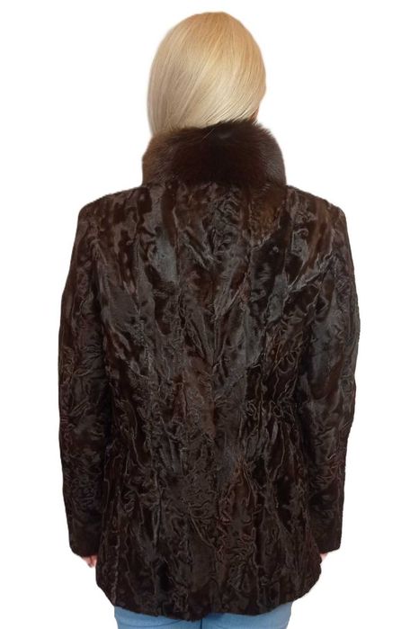 Damska kurtka z futra karakuła z kołnierzem z lisa – Model Hilda