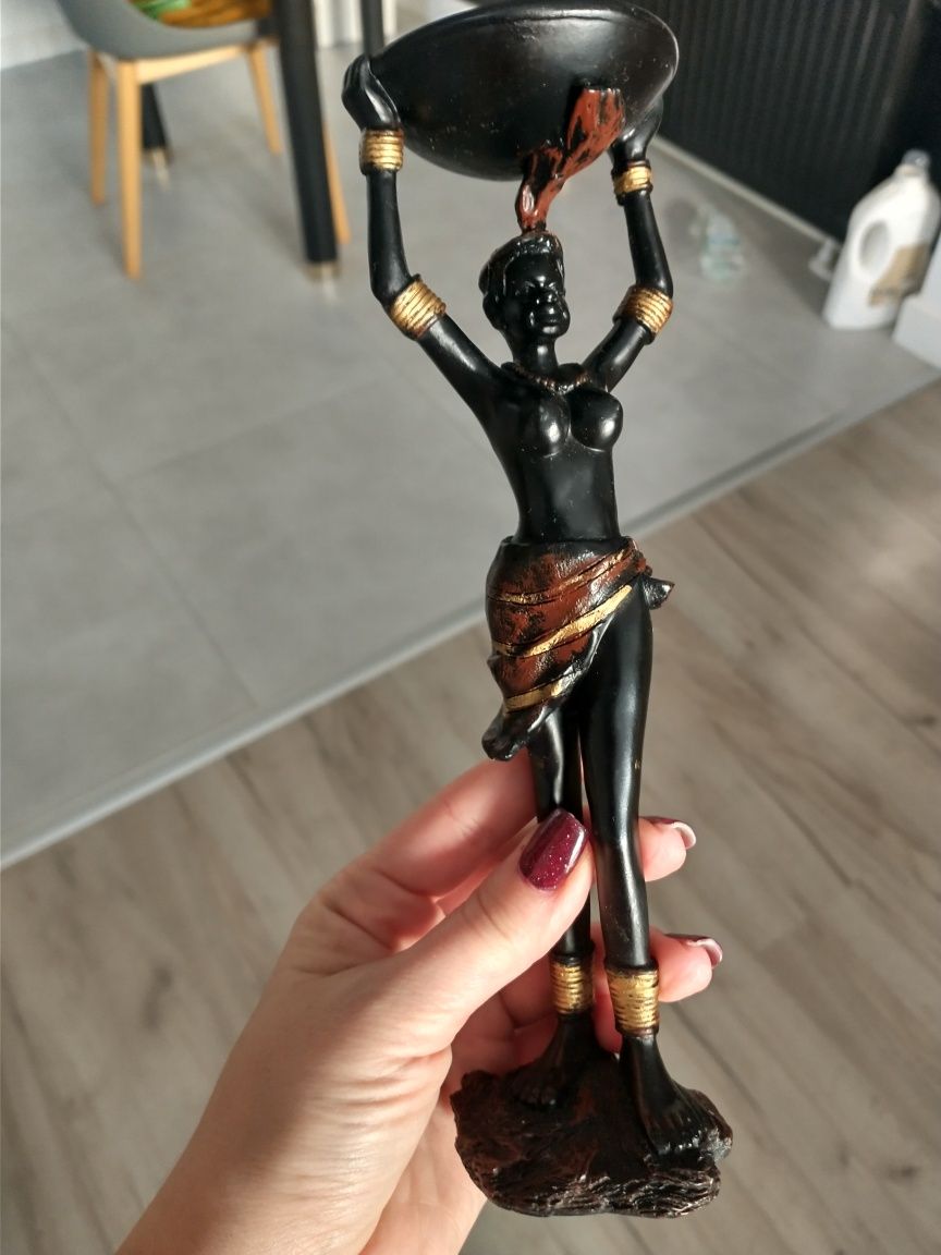 Francuska rzeźba 22 x 7