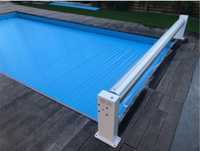 cobertura de segurança manual para piscina de laminas azuis 3x4m