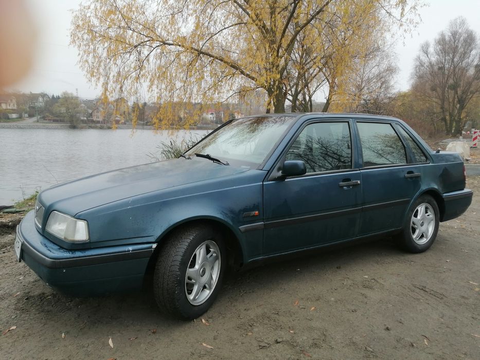 VOLVO  460    2.O