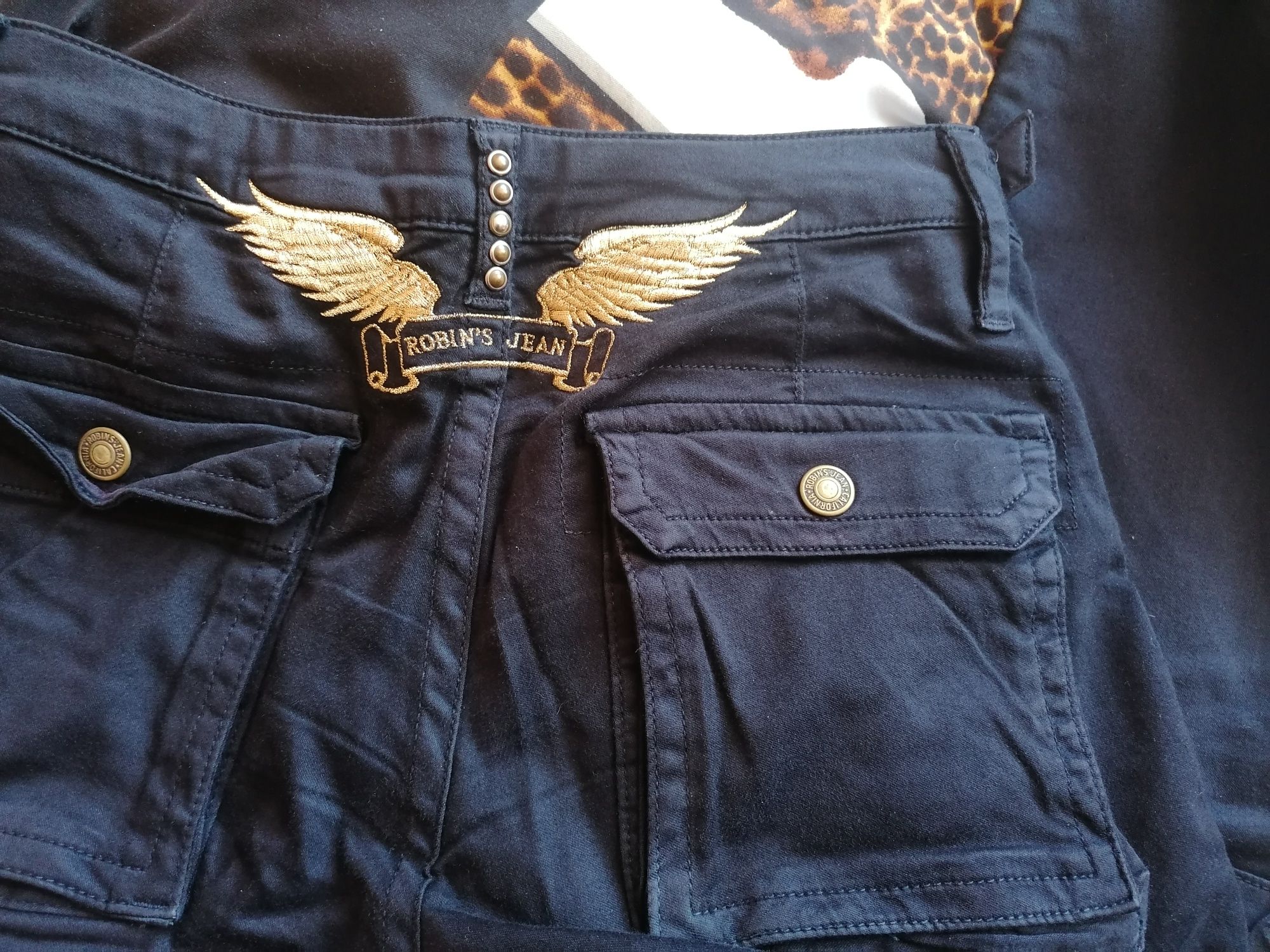 Spodnie damskie firmy Robins Jean militarny pant