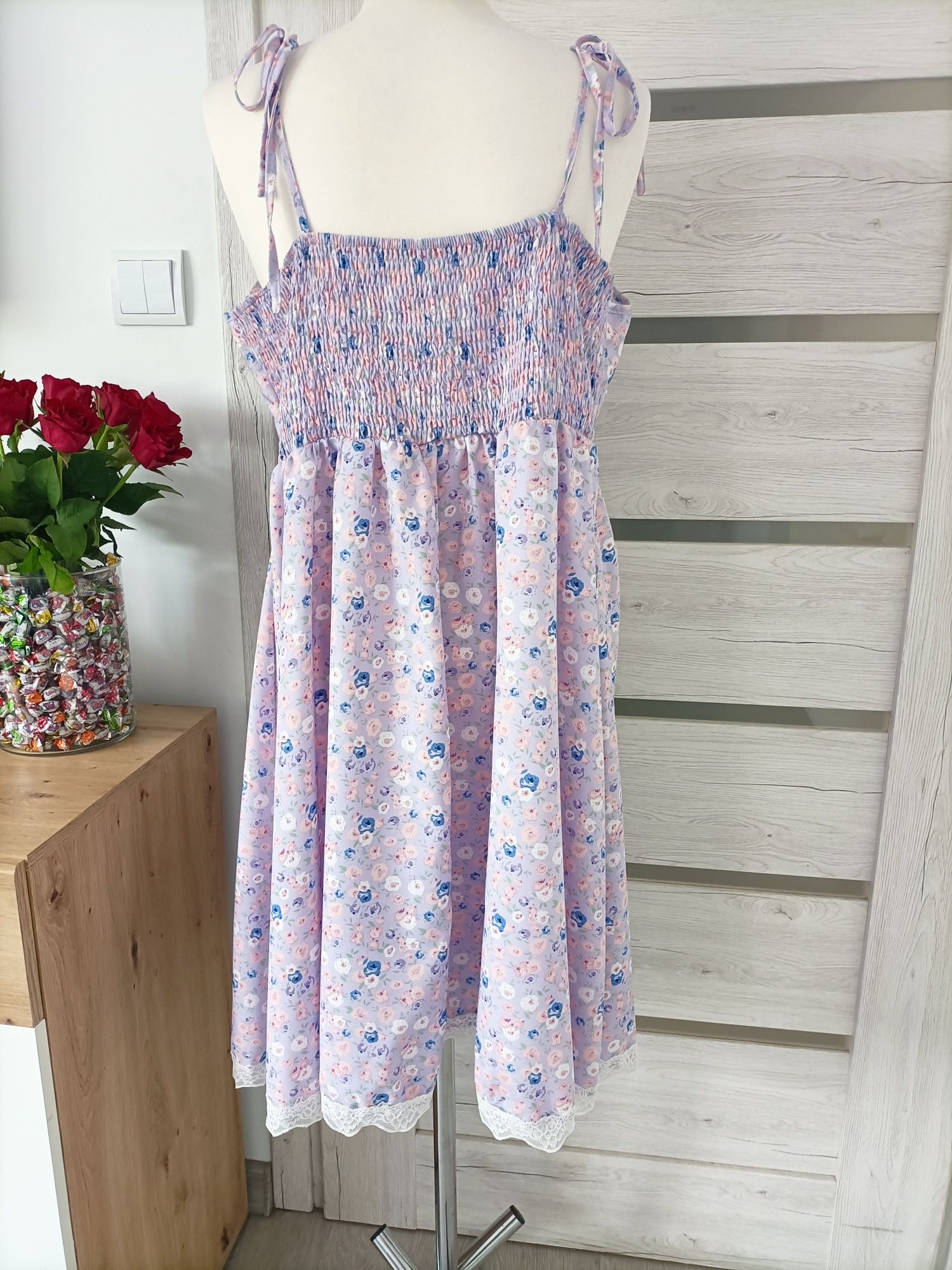 Krótka letnia sukienka na ramiączkach w kwiaty  zwiewna luźna XL/XXL u