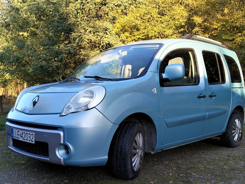 Renault Kangoo 2009 diesel hak