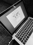 Apple MacBook Pro 2015 A1502 i5 16GB RAM 256GB SSD 13.3" (bez baterii)