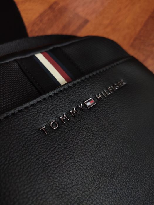 Tommy Hilfiger оригінал сумка