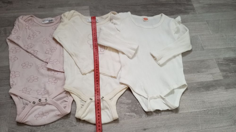 Речі для дівчинки 80