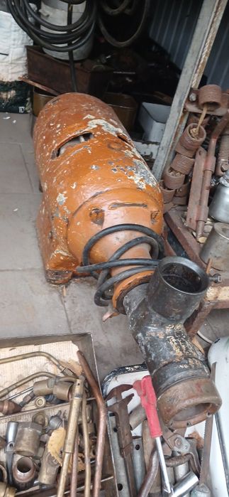 Продам виробничу електром'ясорубку