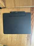Tablet graficzny piórkowy Wacom Intuos M