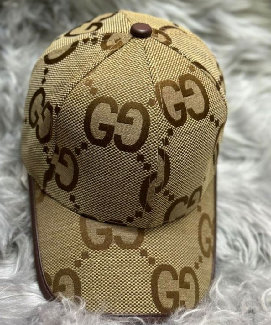 Chapéu Gucci bege
