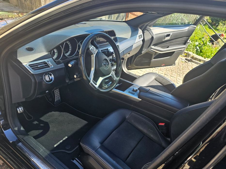 Viatura Mercedes Benz para venda