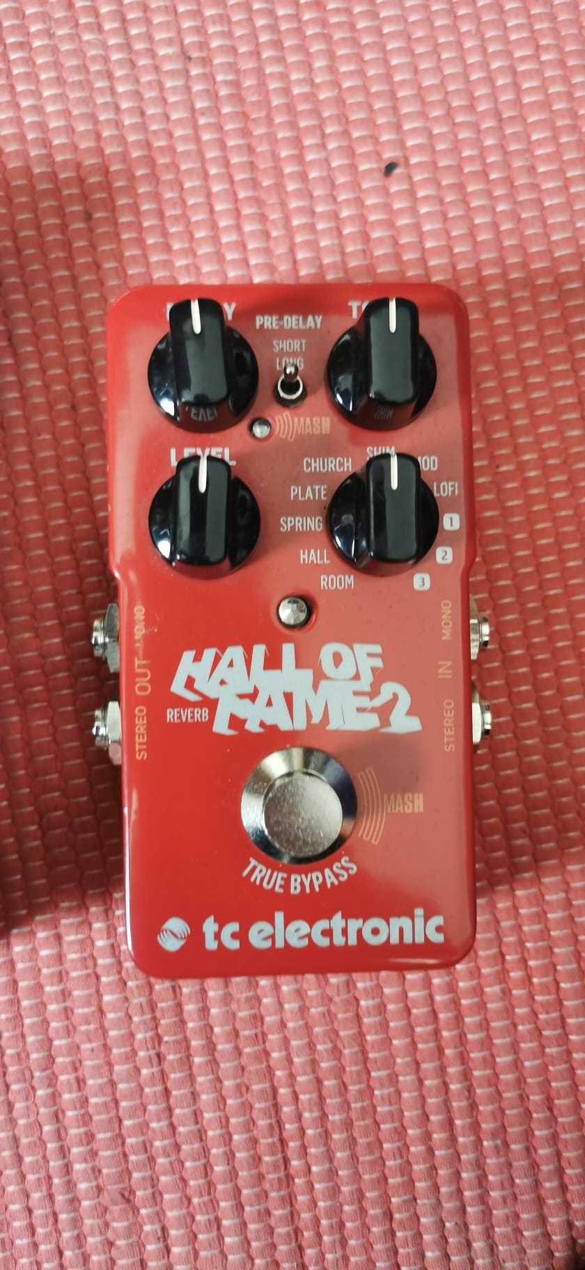 Pedais de Guitarra - Boss GE20, TC Electronic Hall of Fame 2
