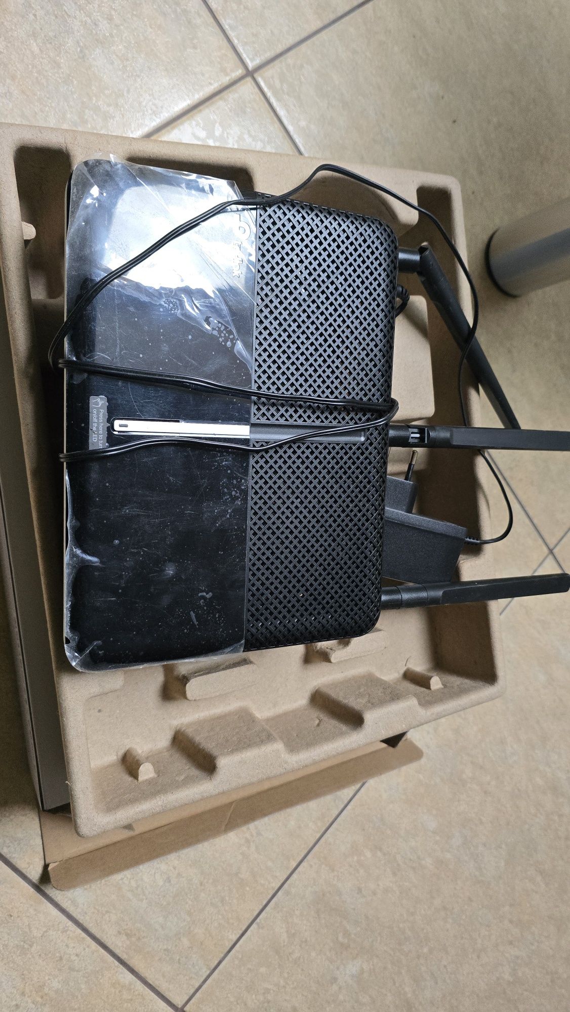Modem ruter usb tplink vr600 super stan