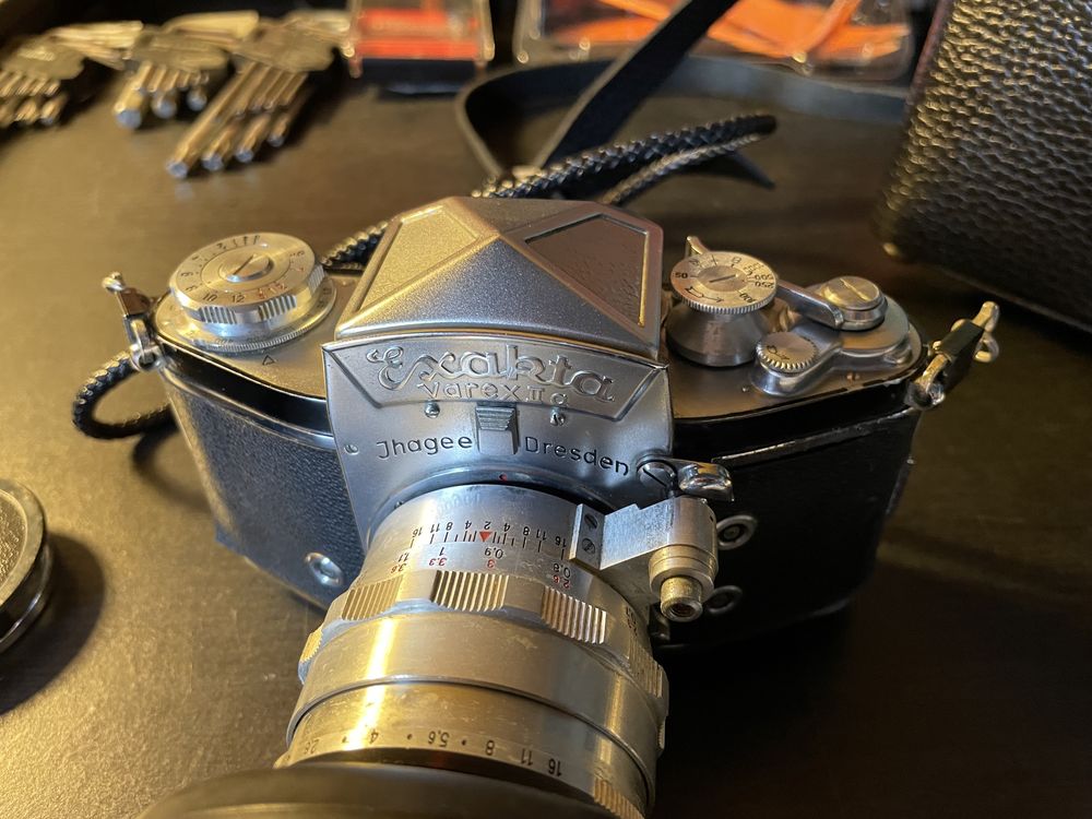 Aparat Exakta Varex II a Jhagee Dresden