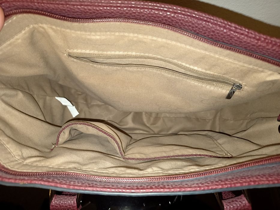 Malas de senhora novas