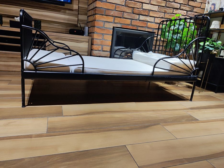 Łóżko Ikea Minnen rosnę z dzieckiem