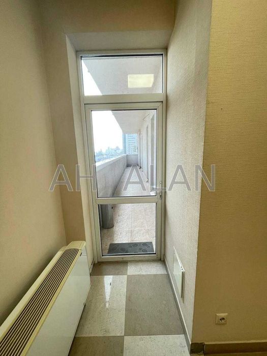 Оренда офісу в центрі Києва, Голосіївський р-н, Олімпійська, без %