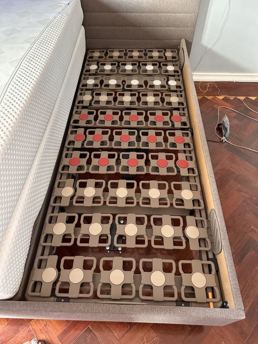 Cama + colchões Tempur