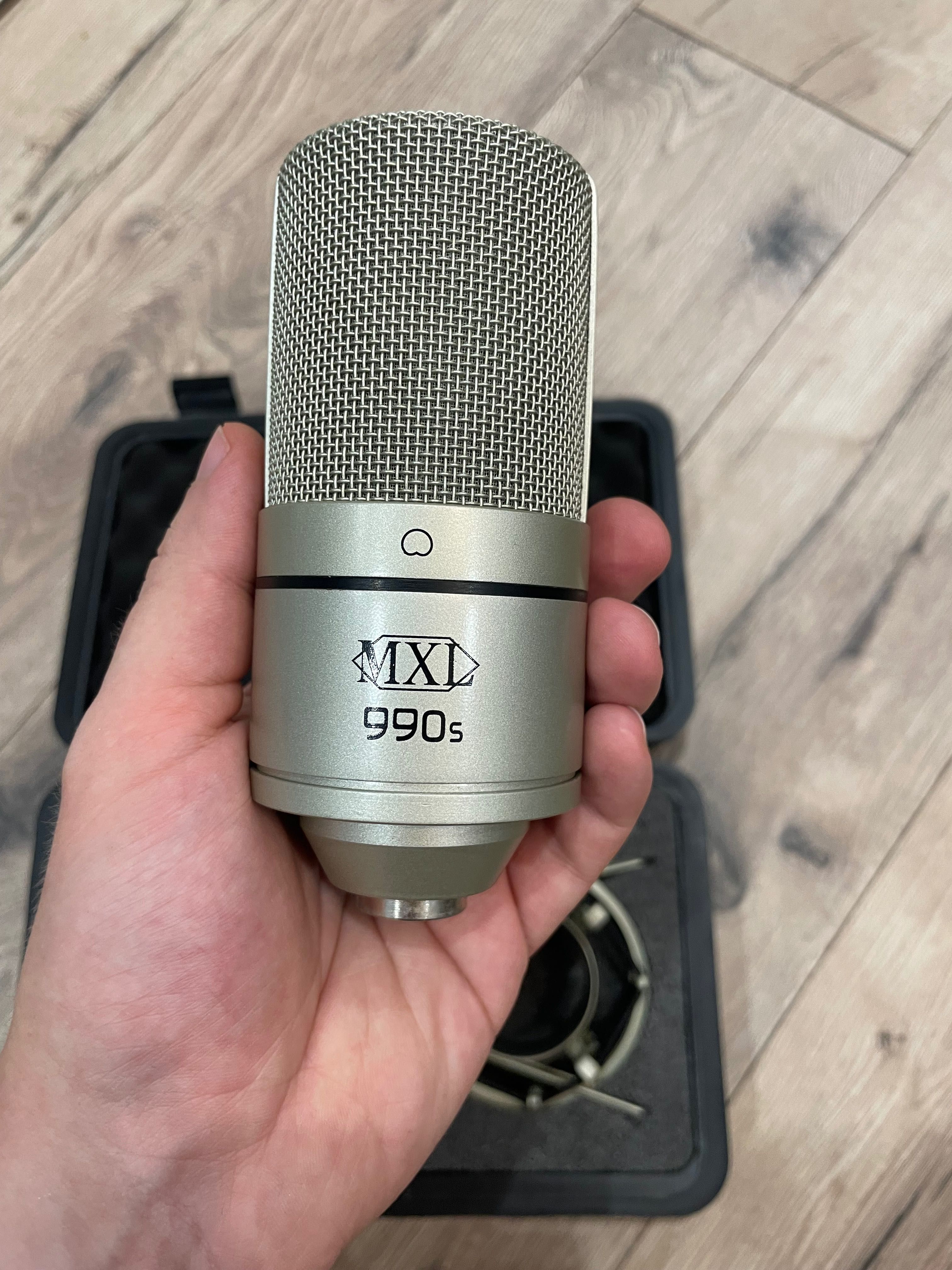 Mikrofon pojemnościowy MXL 990s