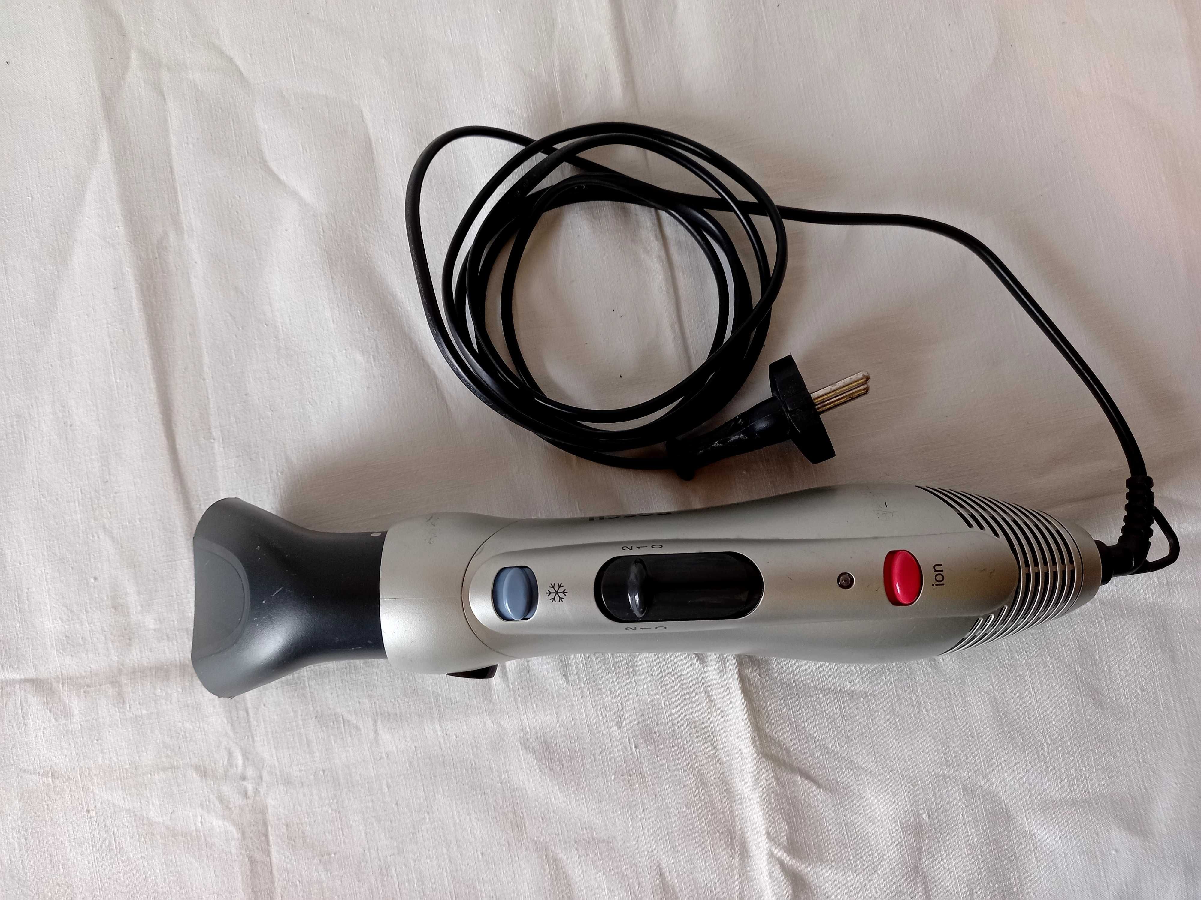 Фен щетка BOSCH PHA 2661