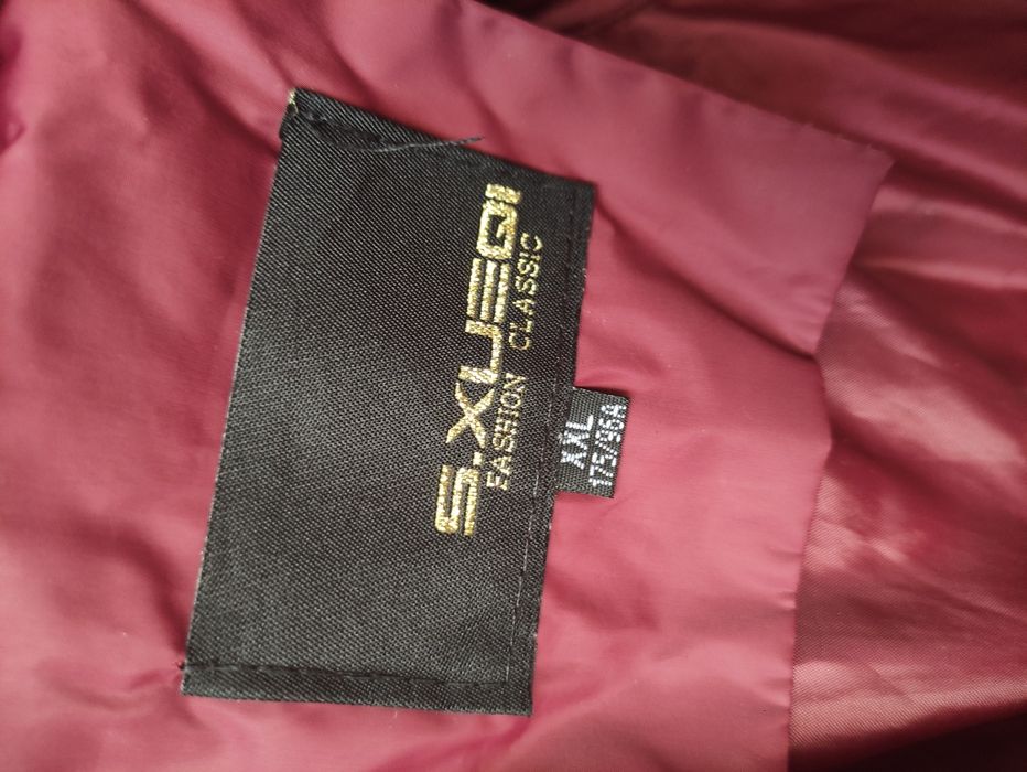 Продам зимову курточку розмір XXL