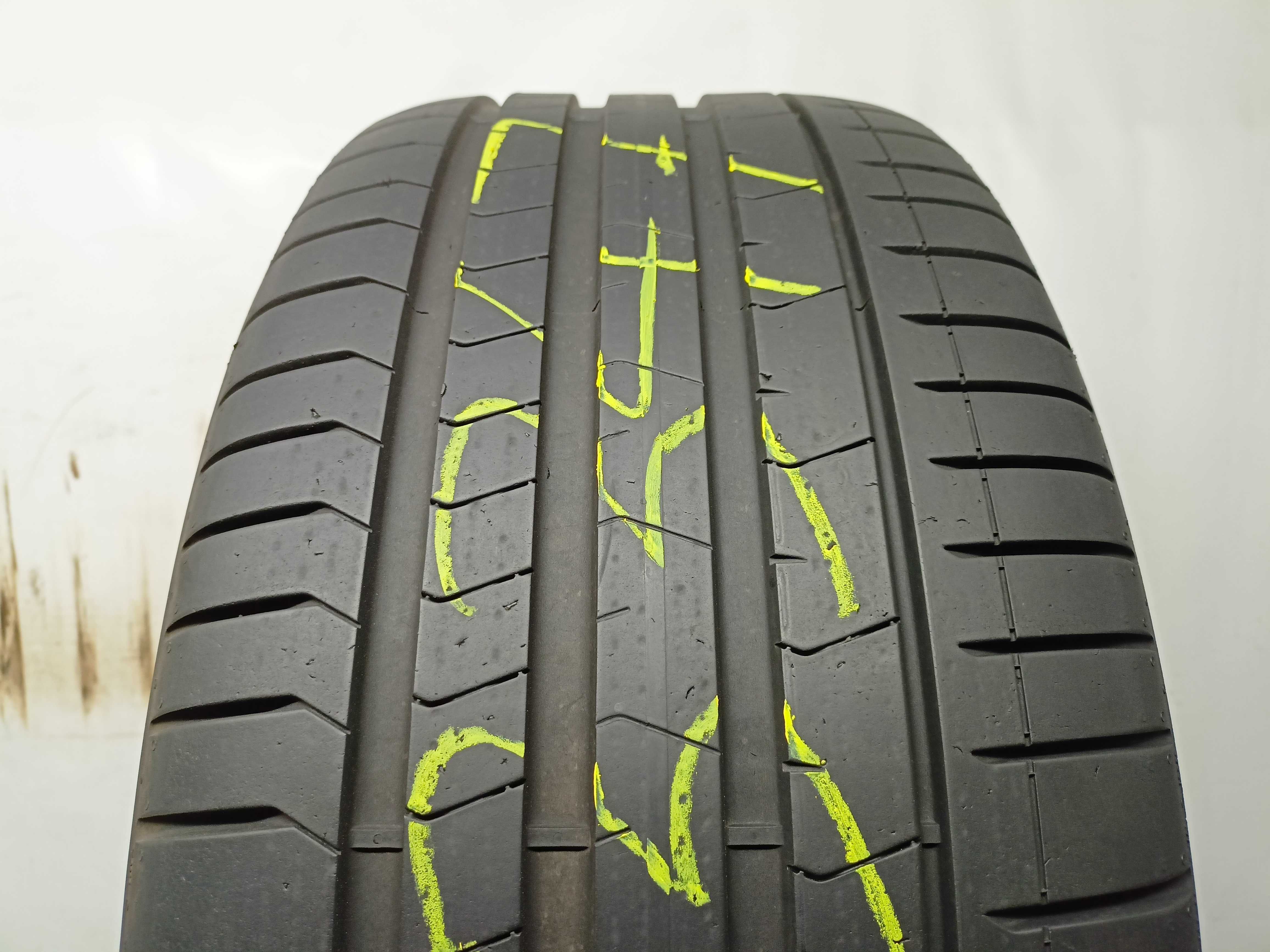 Pirelli PZero 265/35/22 2022r. 102V 6,4mm (3347)