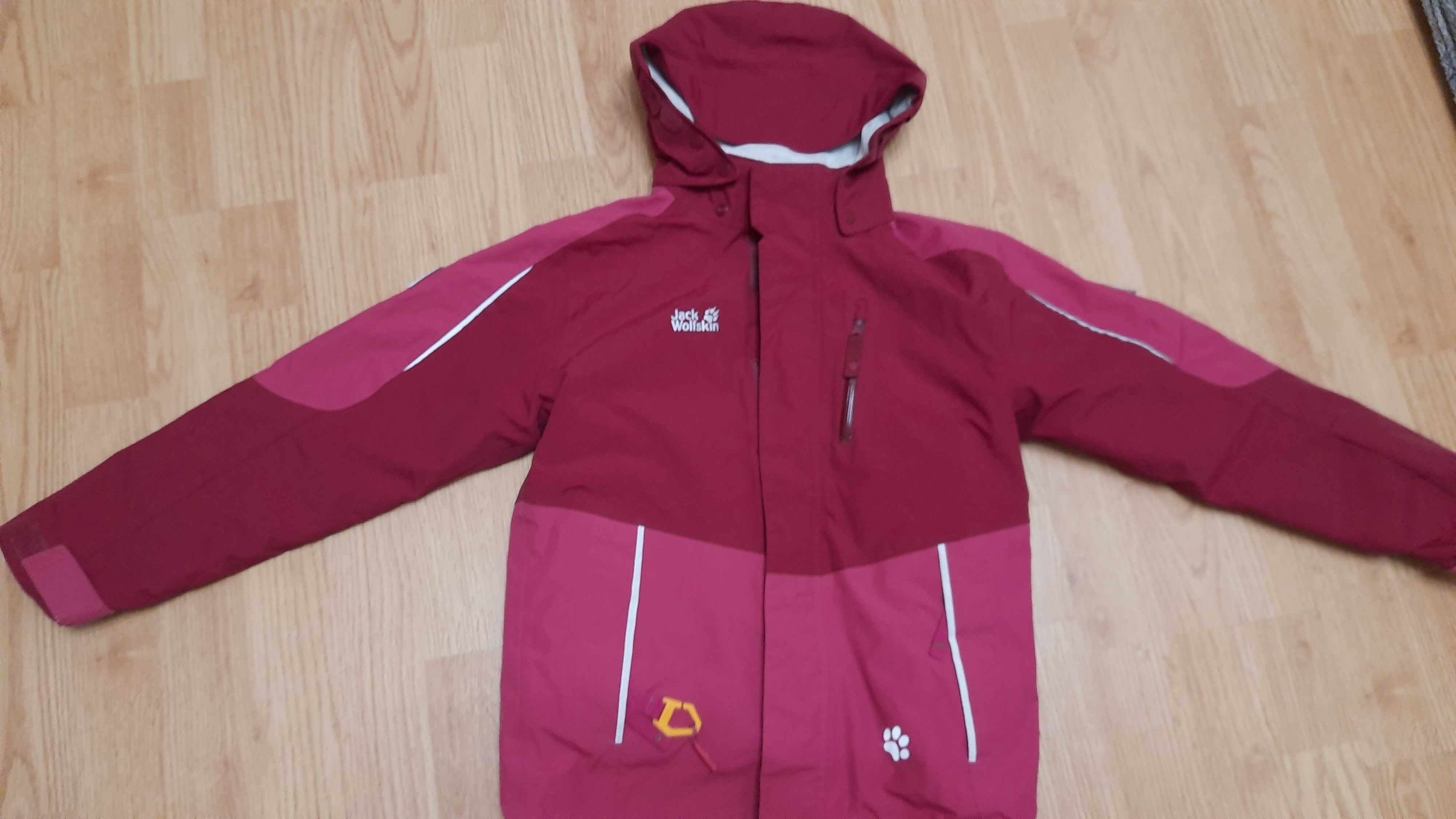 Куртка Jack Wolfskin 3 в 1 на 7-9 лет р.128-130