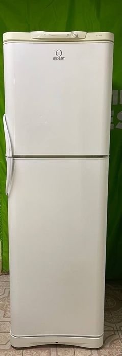 Холодильник б/в Indesit No Frost висота 175см mod.R 36 NFG. 015