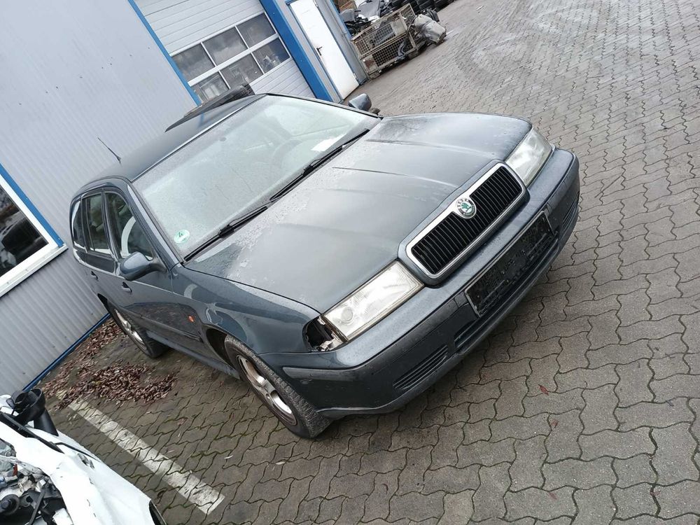Приїхала Skoda Octavia Tour 1.9 дизель 81 кВт