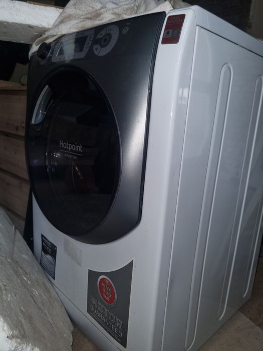 Pralko-suszarka HotPoint Ariston Aqualitis AQD1070D 49 10Kg