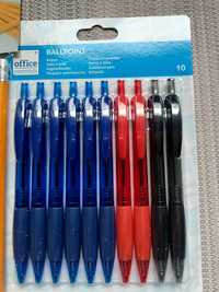 Zestaw długopisów+ ołówki