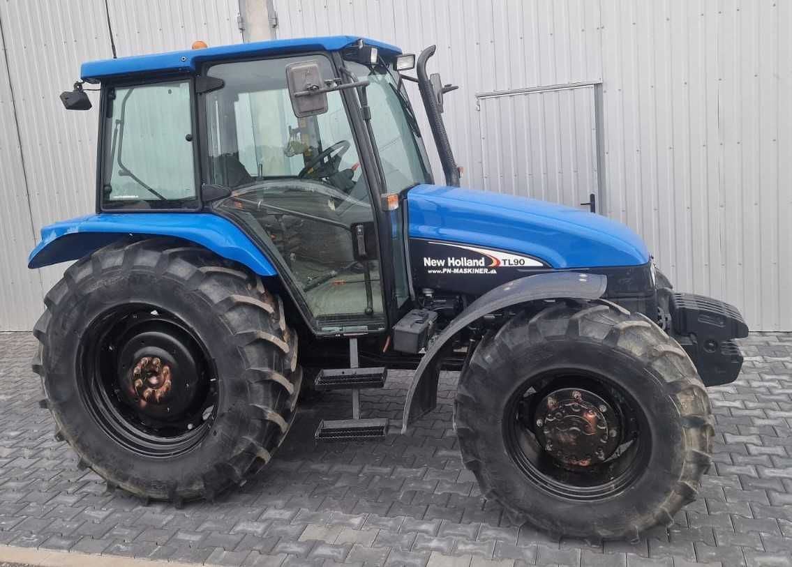 Ciągnik rolniczy NEW HOLLAND TL90