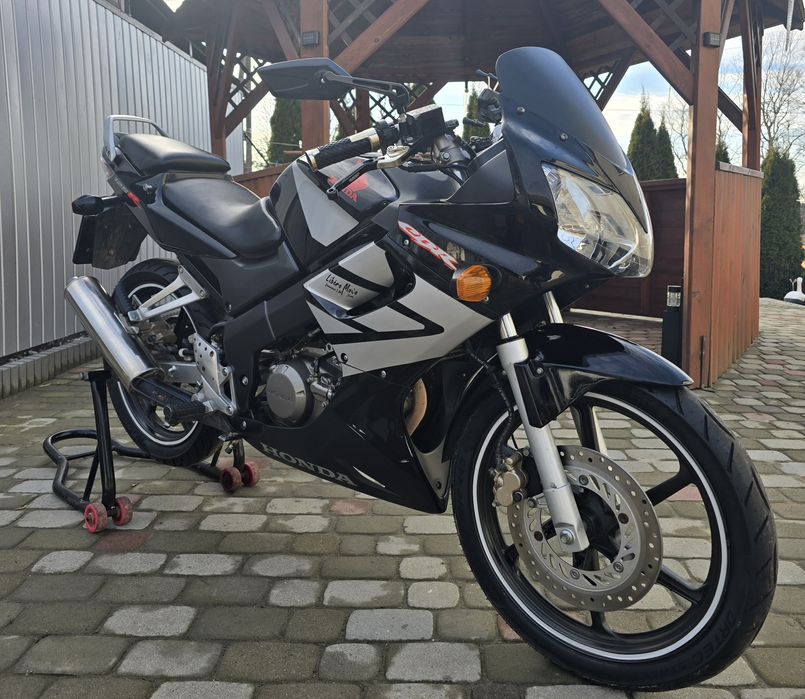 Honda CBR 125 JC34 niski przebieg 14k (nie jc39 jc50 r125 cbf mt)