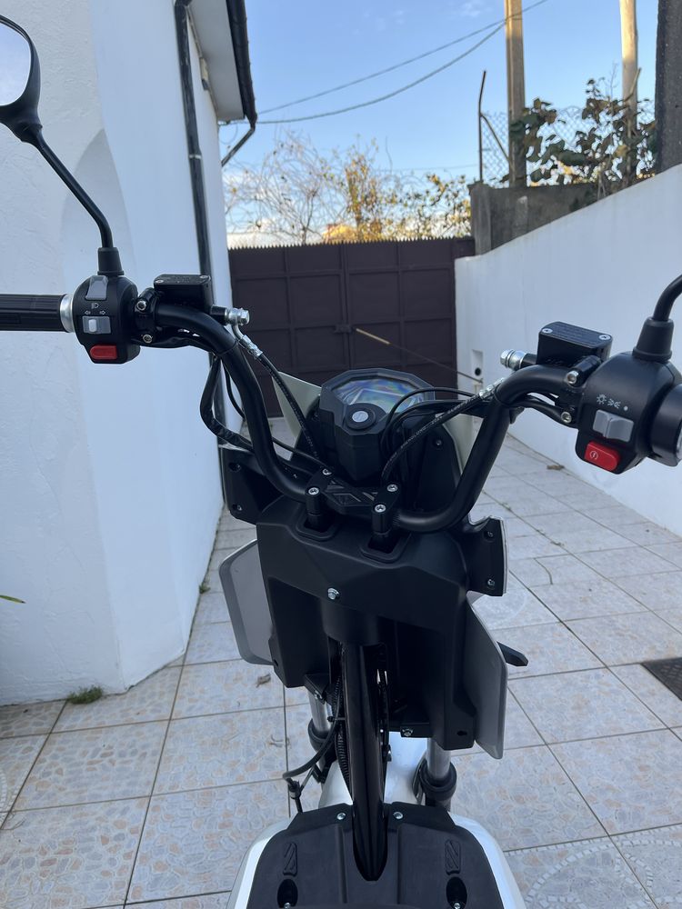 Moto elétrica NOVA 250W Marca ACM