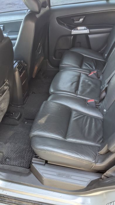 Продам Volvo XC90