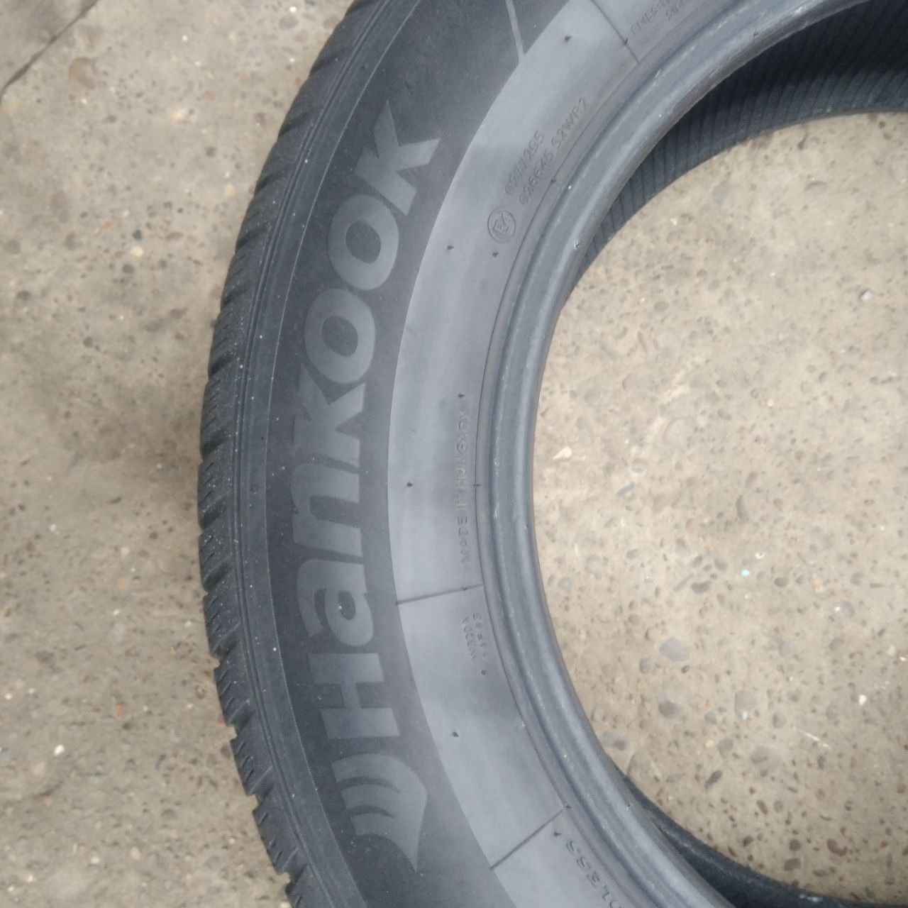 Шини 225/65 R17 Hankook M+S 2016рік