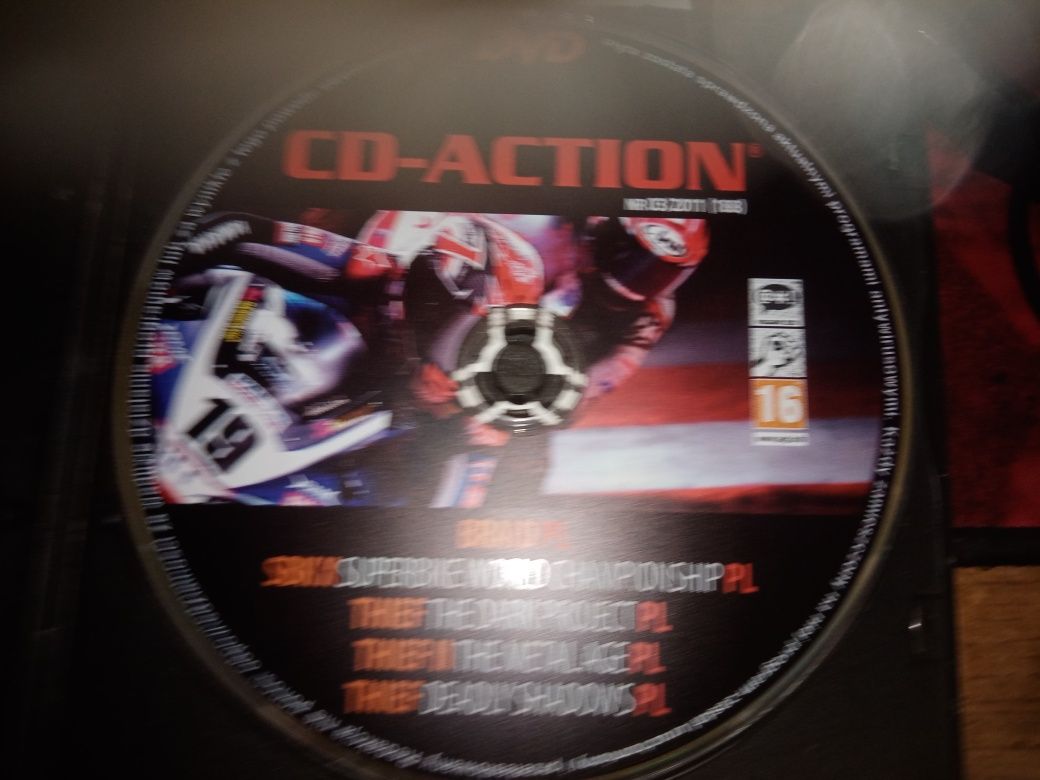 CD-ACTION 3/2011 #188 - Braid, SBK X Superbike World Champ, Thief 1-3