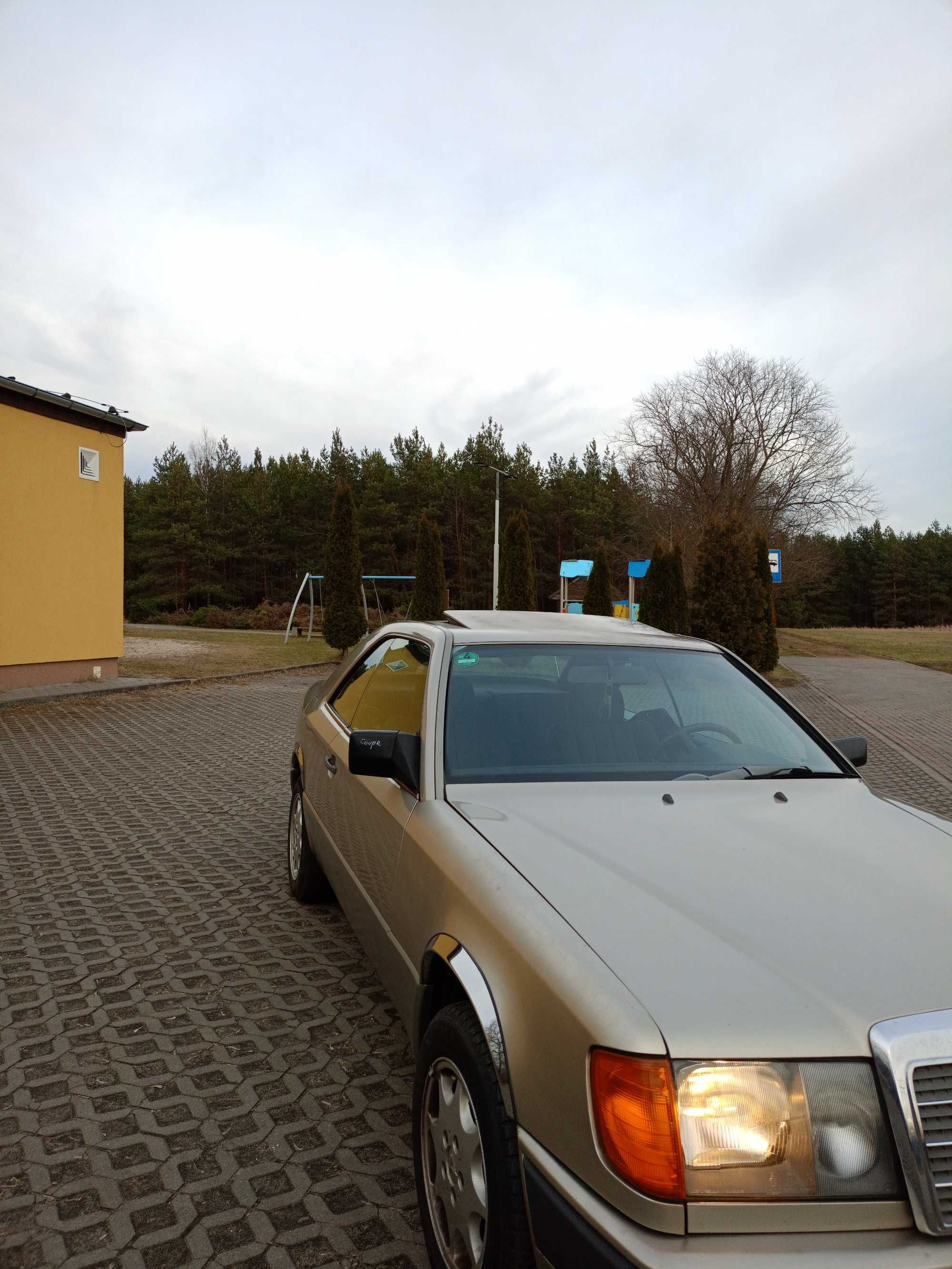 MERCEDES Ce300 Coupe