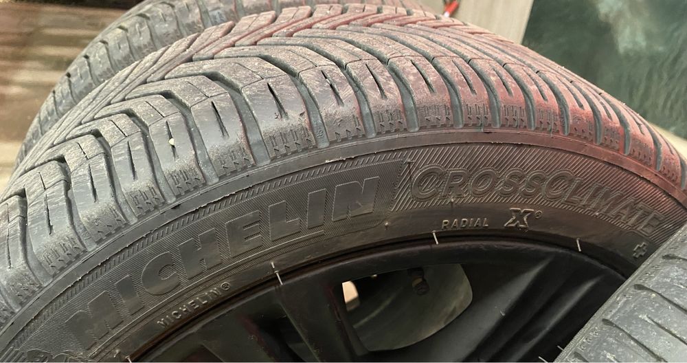 Opony wielosezonowe Michelin CrossClimate R17 2 x 235/45