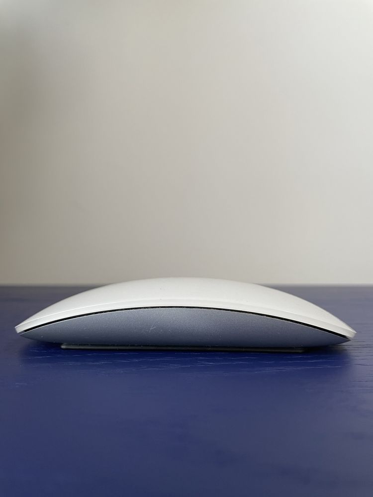 Apple Magic Mouse 2 model A1657 bezprzewodowa mysz oryginalna sprawna