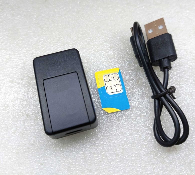 Трекер GPS/GSM пристрій - функції контролю переміщення і аудіо монітор