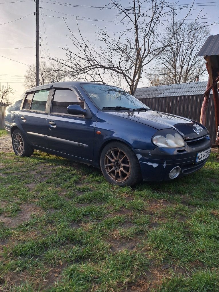 Продам авто Renault Clio